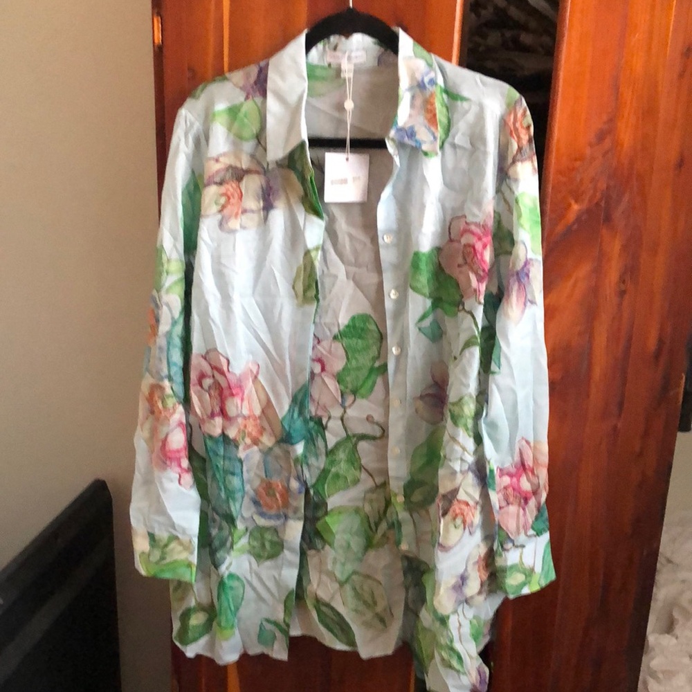 NWT floral botanical blouse tunic